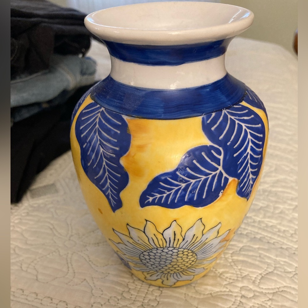 Vintage Chinese Hand Painted Cobalt Vase Art Blue Yellow Sunflower Floral